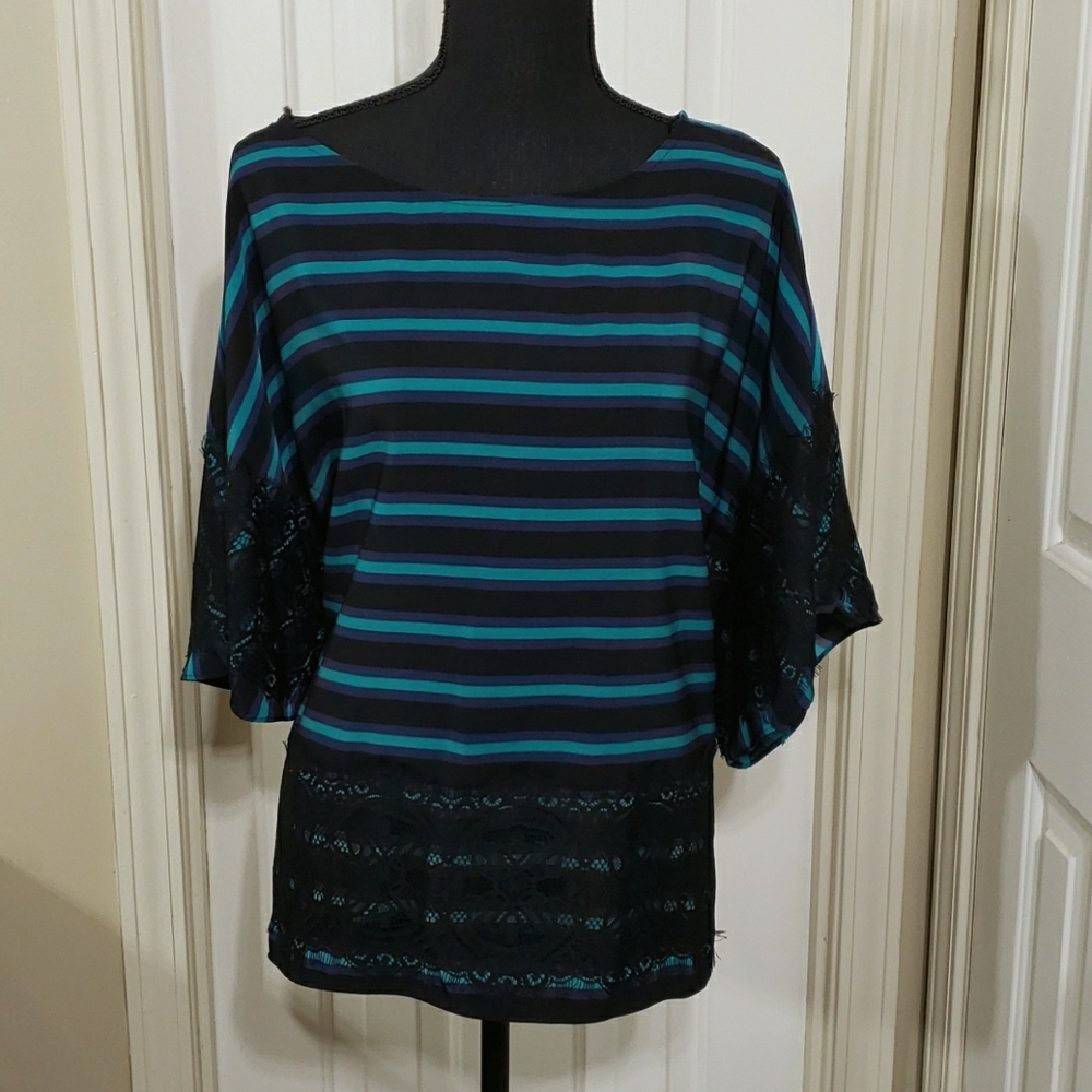 IMNYC Kimono Sleeve Blouse W/Lace Trim